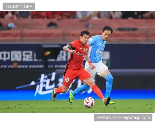 大连英博锁定金靴级前锋!明年全力冲击前六